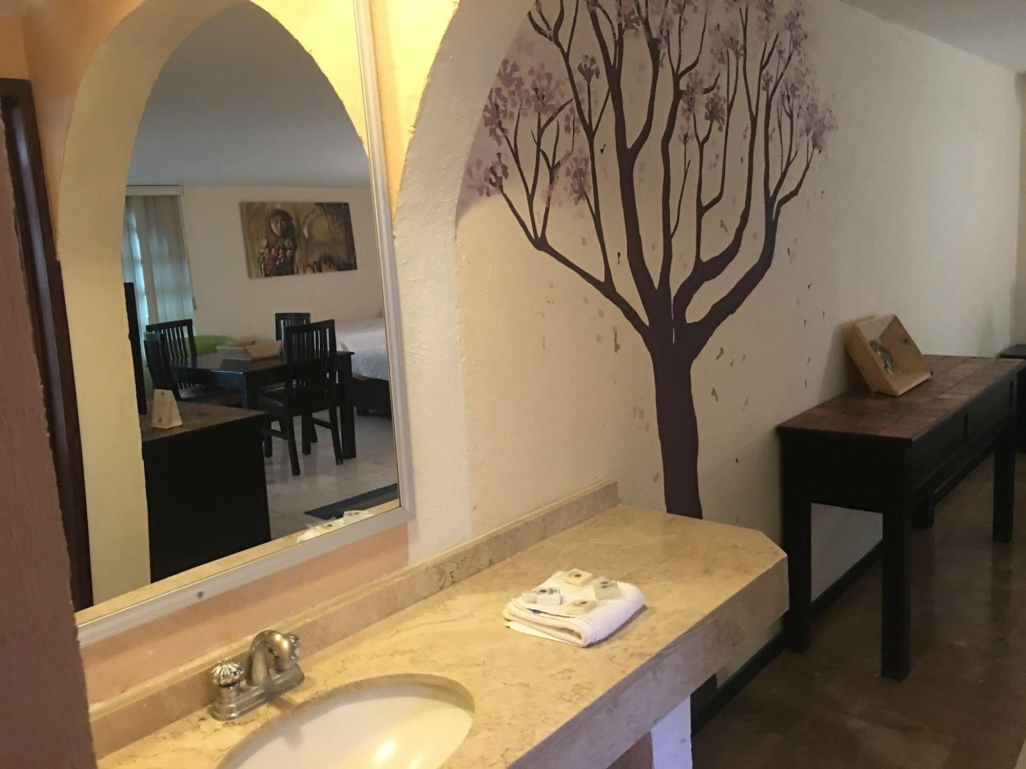 צ'ולולה Hotel Calli Quetzalcoatl מראה חיצוני תמונה